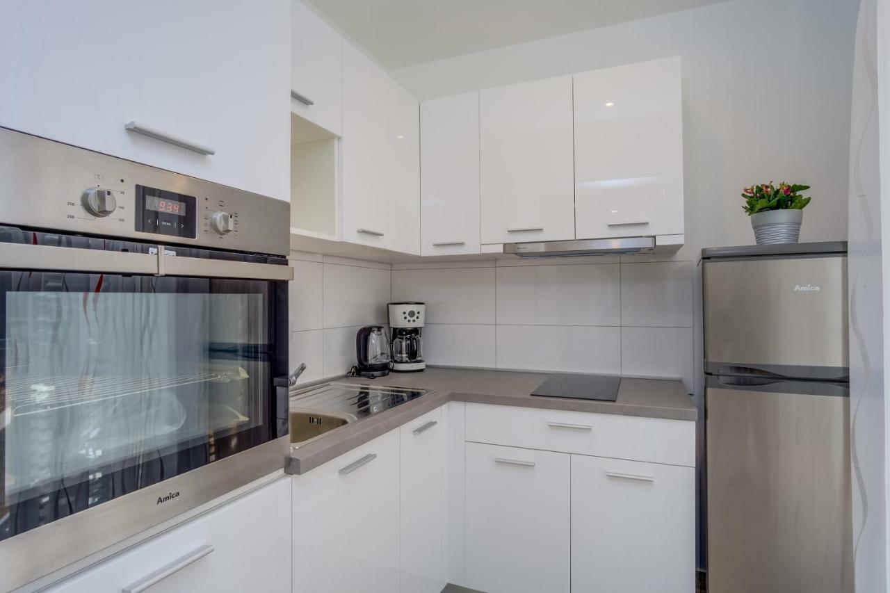 Apartmani Beatrice Mali Lošinj Extérieur photo